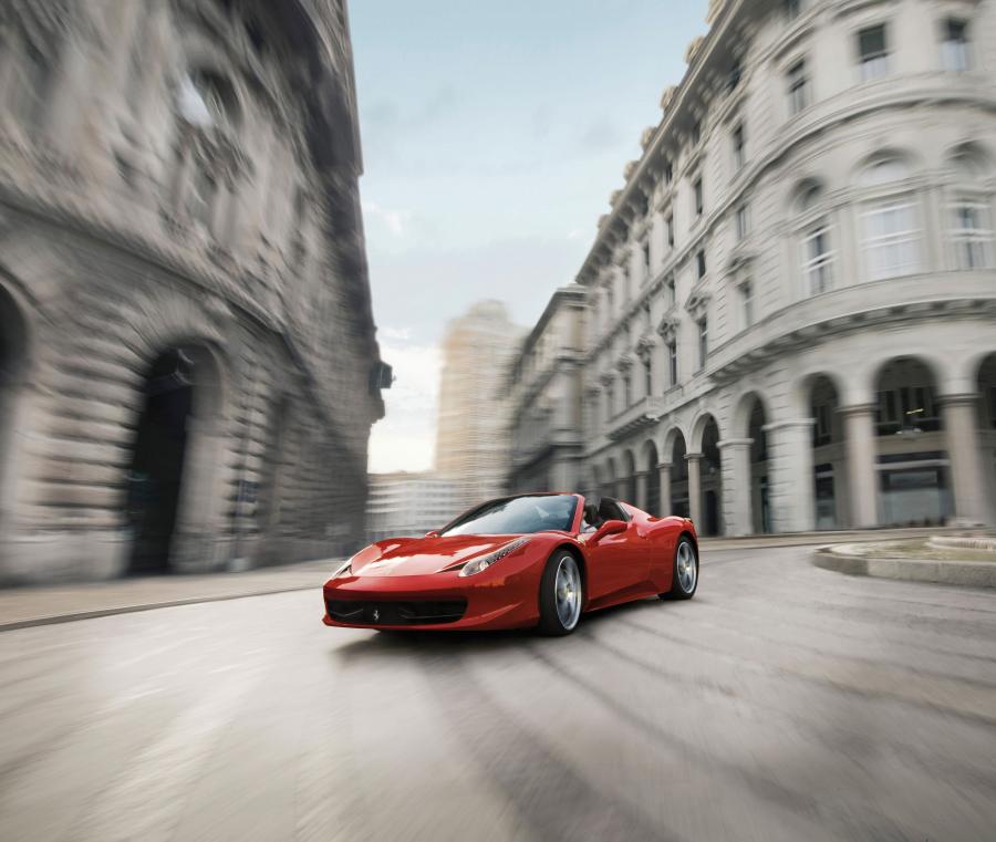  Ferrari 458 Spider 2012 года  (фото 23 из 136)